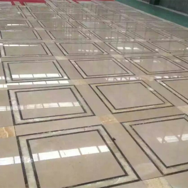 Burder beige marble tiles